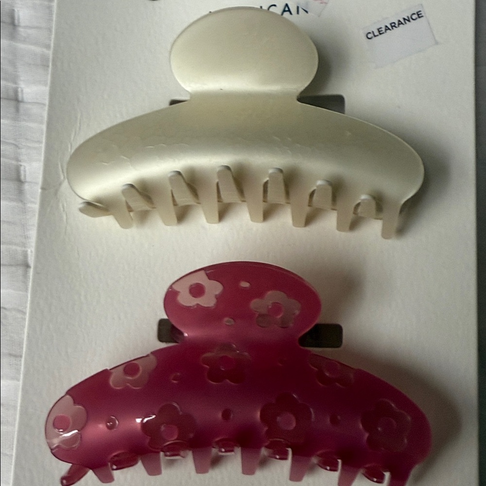 American Eagle Outfitters Pink and Cream Hair Clip Collection new with tag - Picture 3 of 4